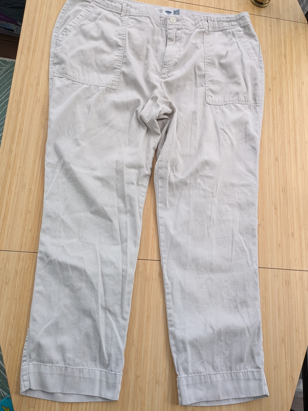 Old Navy TALL Women's Chinos In Light Gray